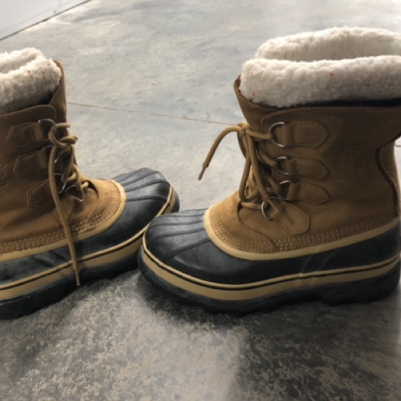 Sorel women’s winter boots - Picture 4 of 6